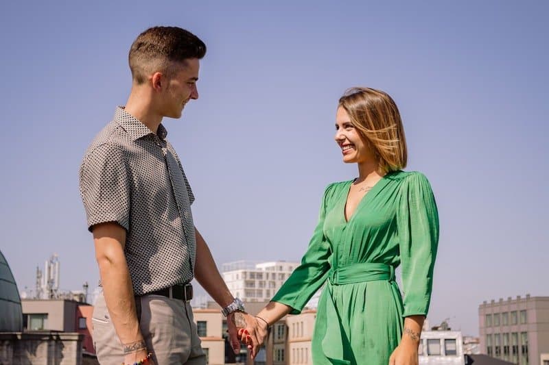 4 tips para encontrar pareja y no morir en el intento